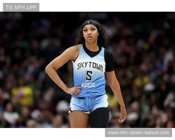 芝加哥天空队新赛季迎来新挑战，安吉尔-里斯成焦点